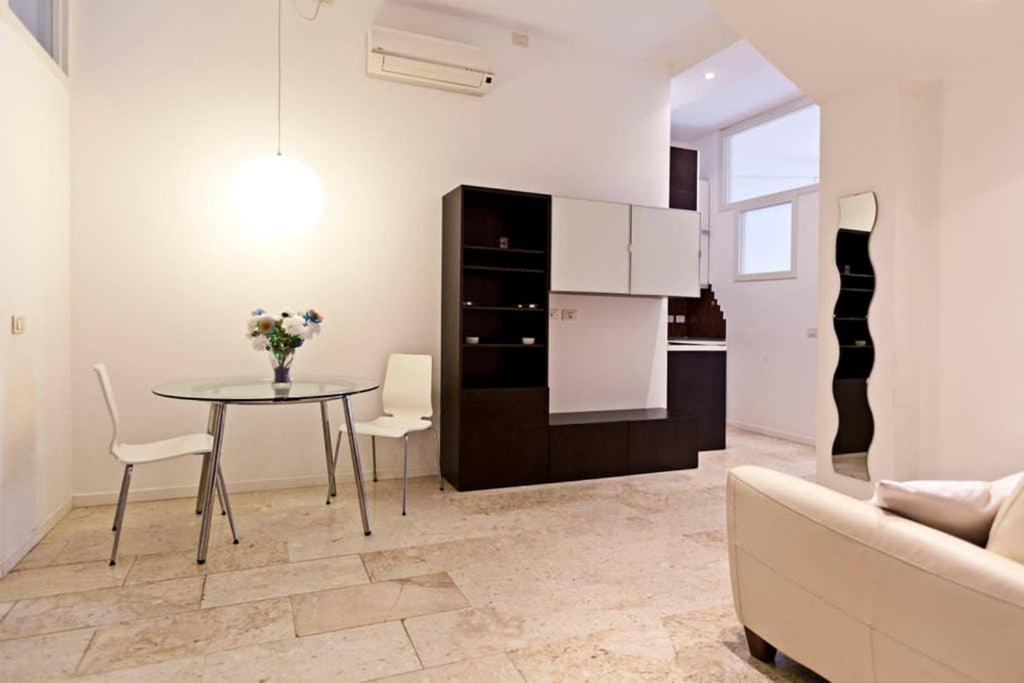 Milan Downtown - The Flat Appartement Buitenkant foto